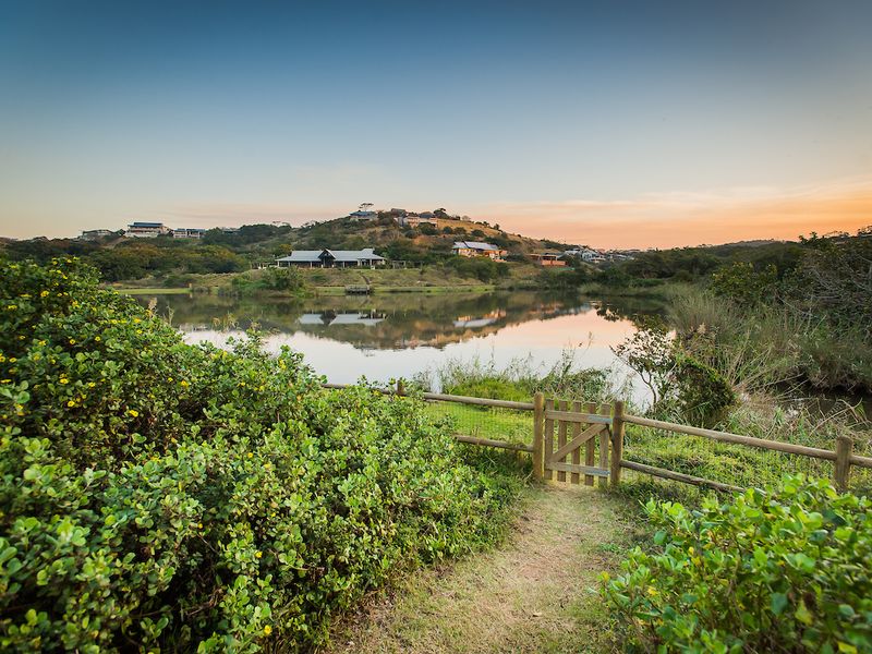 Prime Vacant Land in Simbithi Eco Estate – Design Your Dream Home in Nature's Paradise - Photo 10