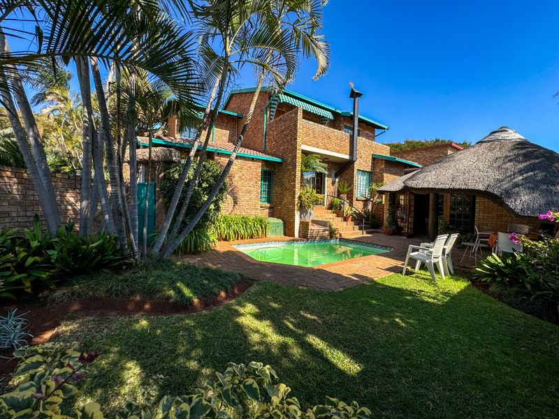 5 Bedroom Family Home For Sale! - Photo 1