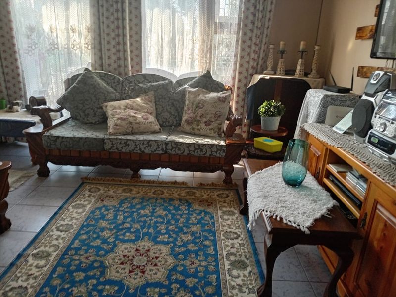 Spacious 3-Bedroom Family Home to Rent - Photo 10