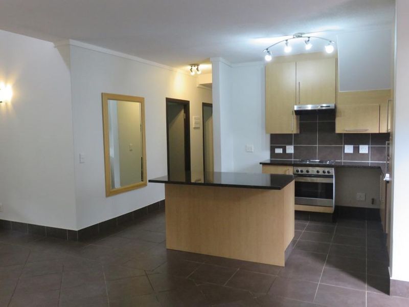 Beautiful 3 Bed thatch Townhouse for sale in this amazing complex. - Photo 4