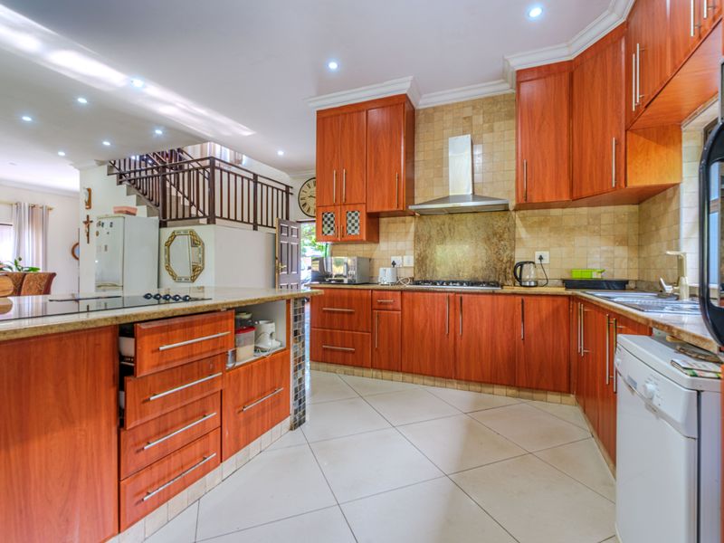 Your Private Sanctuary: Space, Serenity, and Potential - Photo 10