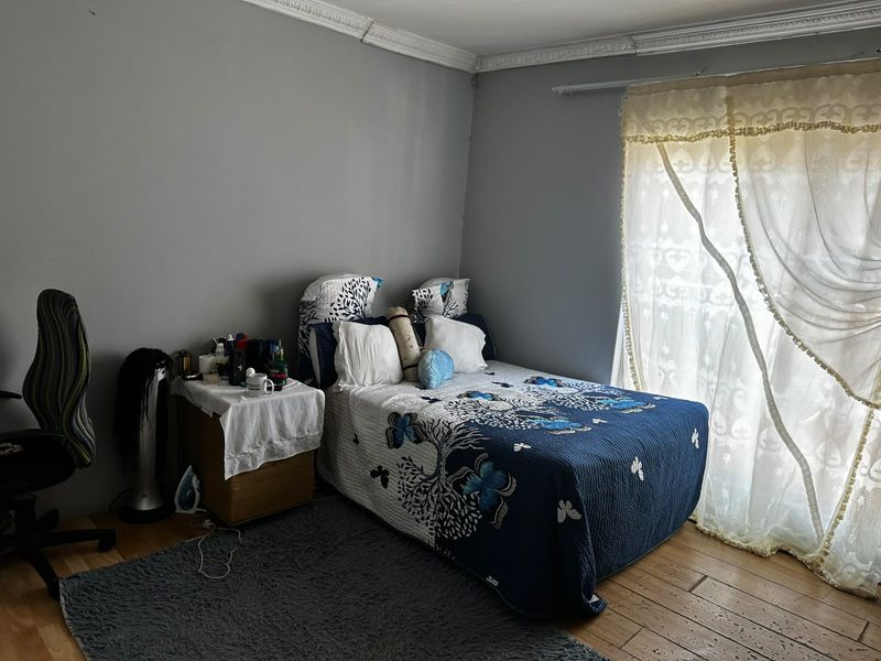 Exceptional Investment Opportunity – Fully Tenanted Income-Generating Property - Photo 9