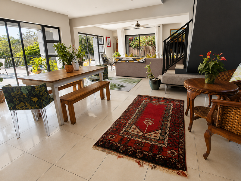 Modern En-suite Luxury in Secure Palm Lakes Estate - Photo 5