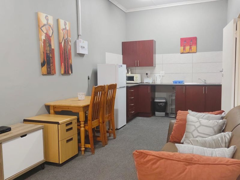 Single bedroom furnished units available to rent, Vaalpark - Photo 4