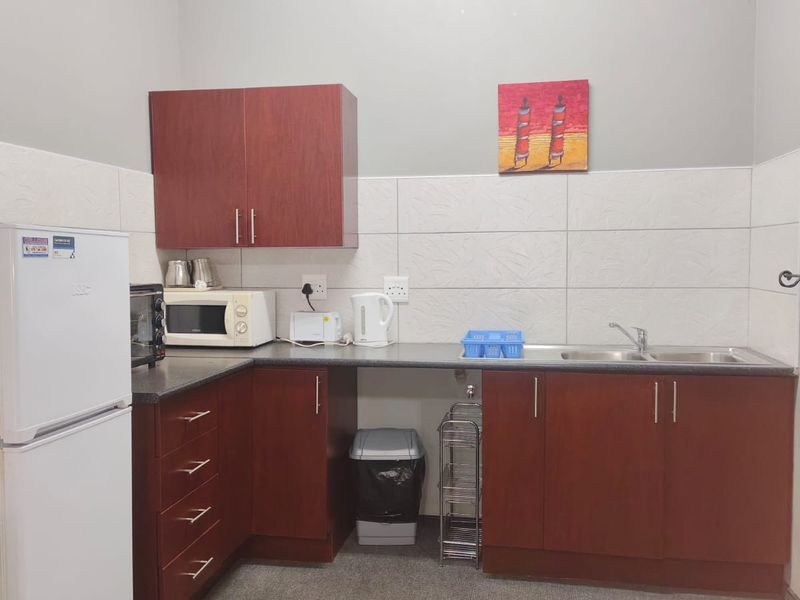 Single bedroom furnished units available to rent, Vaalpark - Photo 5
