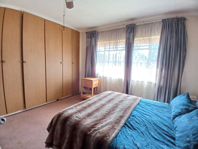 BEAUTIFUL HOUSE TO RENT IN VAALPARK - Photo 7