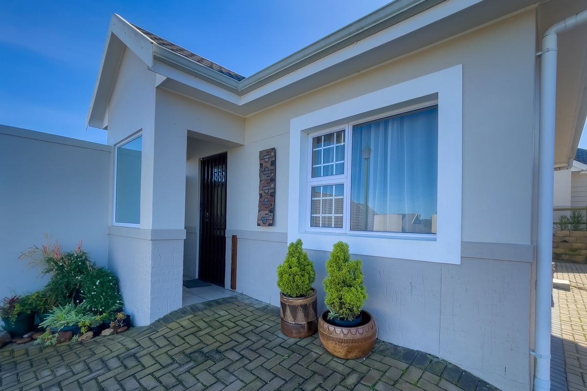 Peaceful Retirement in the Garden Route - Photo 4