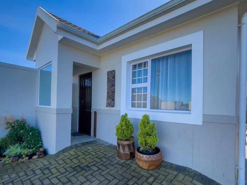 Peaceful Retirement in the Garden Route - Photo 4