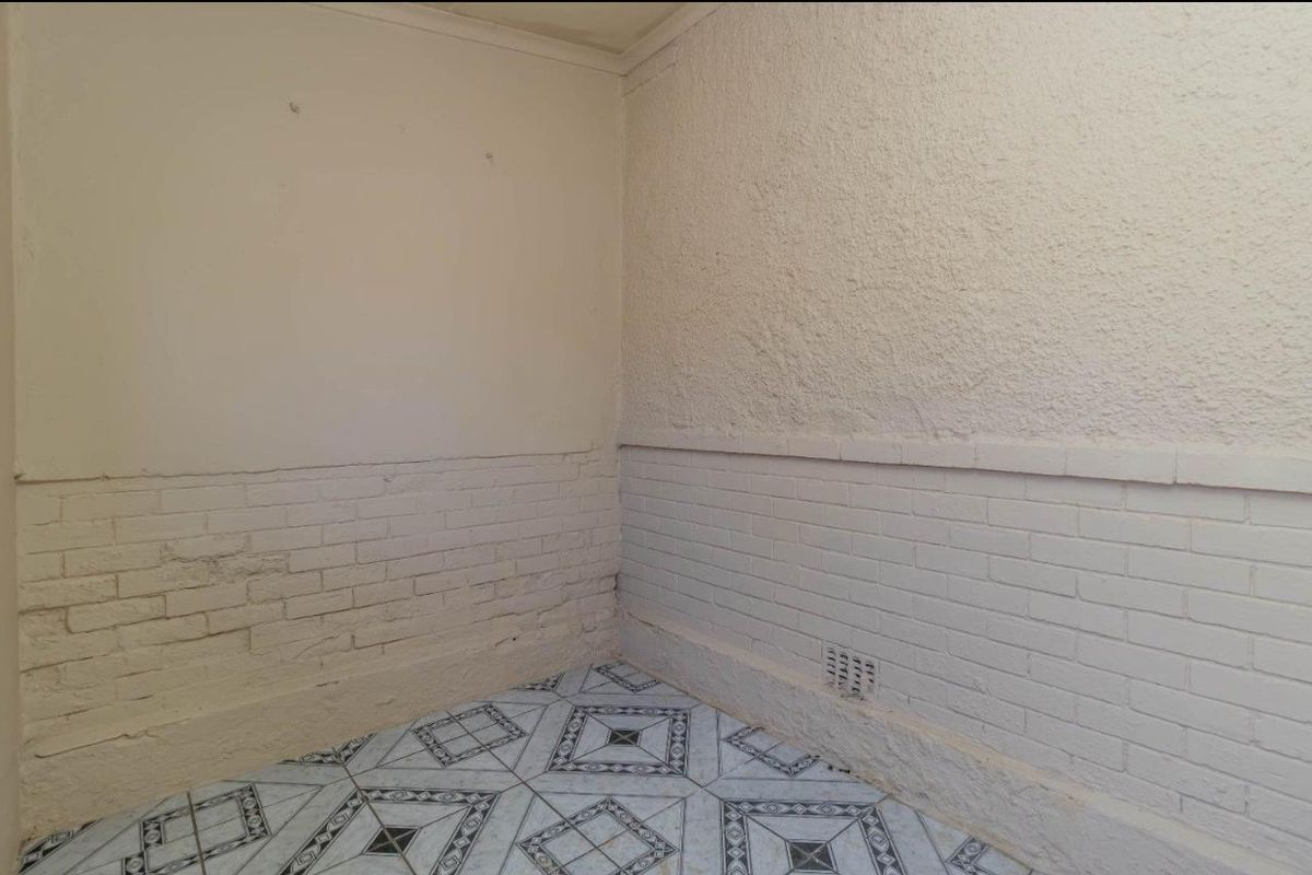 26 Rooms Investmnt Property - Photo 2