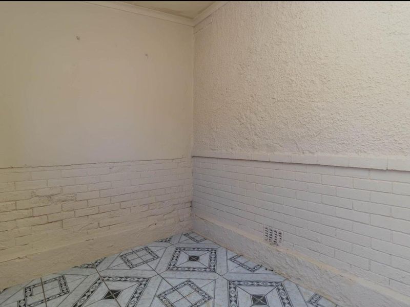 26 Rooms Investmnt Property - Photo 2