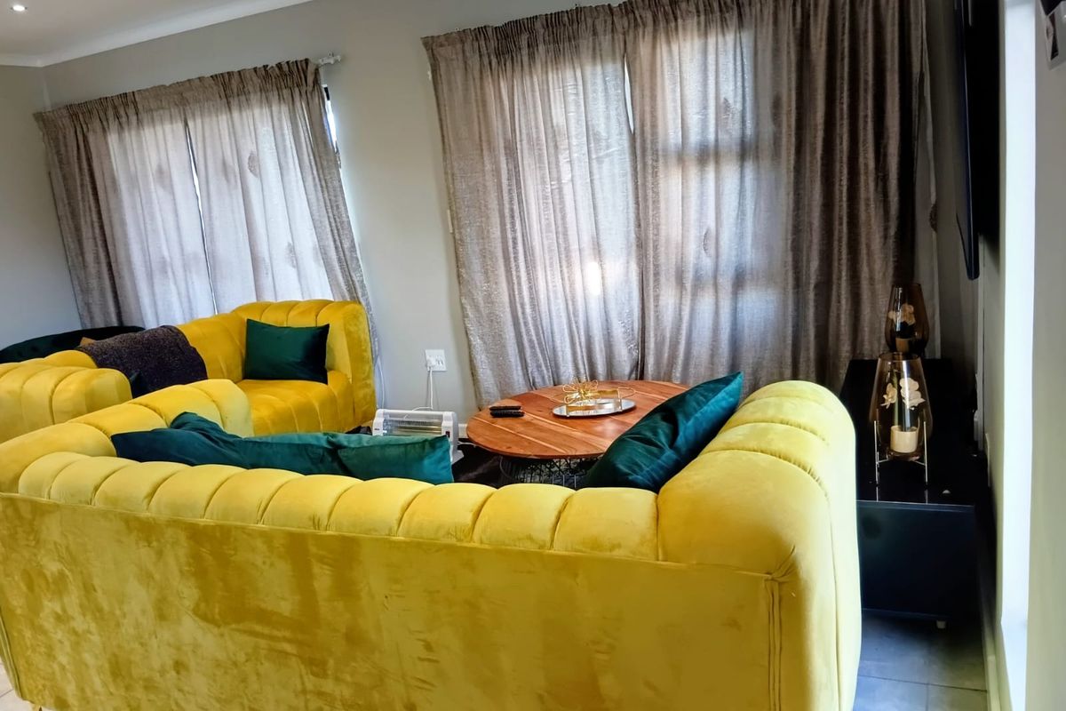 3 Bedroom House For Sale In Kidds Beach - Photo 5