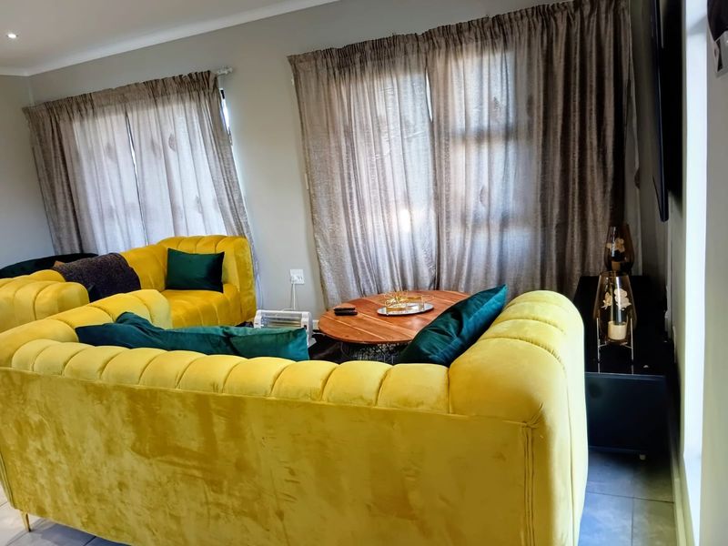 3 Bedroom House For Sale In Kidds Beach - Photo 5