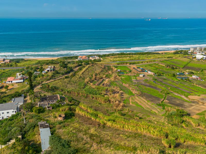 **Panoramic Ocean Views & Endless Potential on the Ballito to Umdloti Coastline** - Photo 2