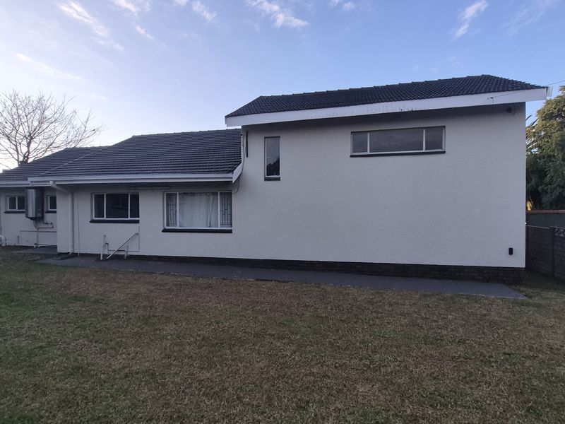 Family house for sale in witbank ext 29. - Photo 2