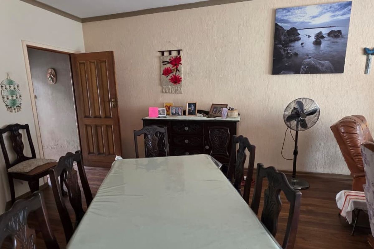 !Perfect Priced in a Secured Area! - Photo 2