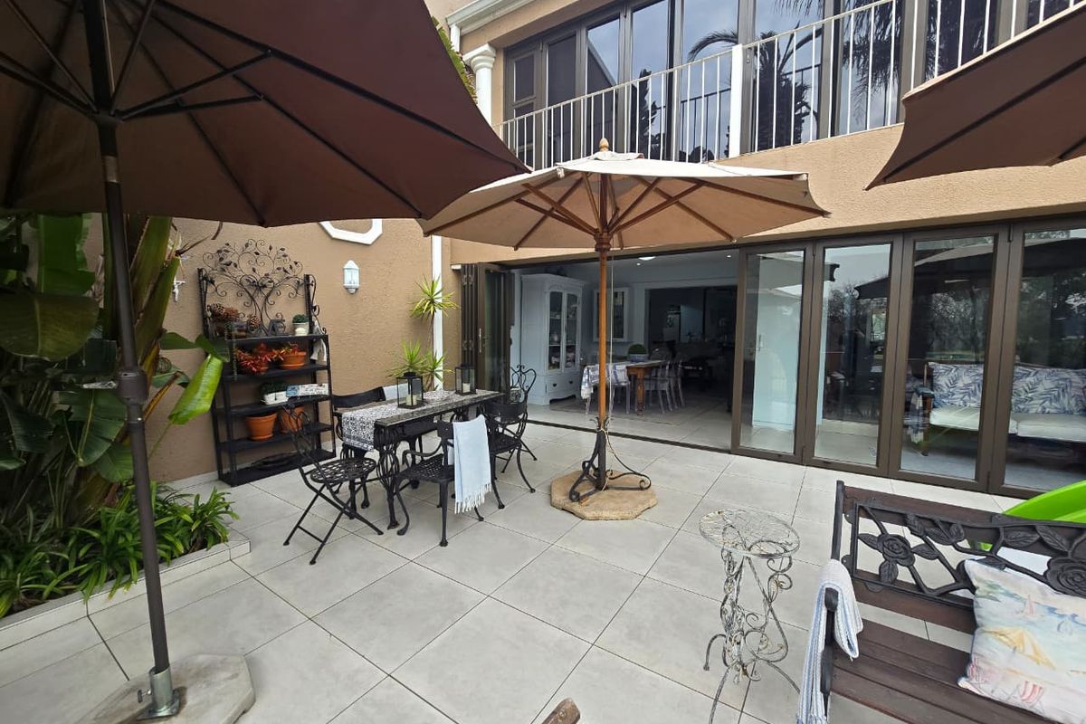 Modern Ground Floor Living with River Access at Riviera International Villas. - Photo 4