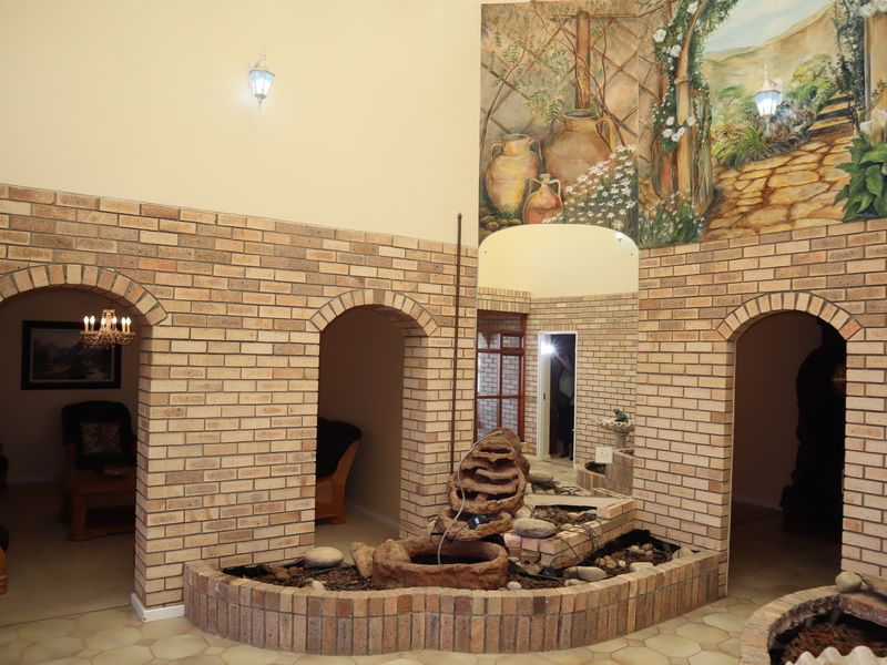 Pretty as a Picture: Charming Home in an Idyllic Setting - Photo 3