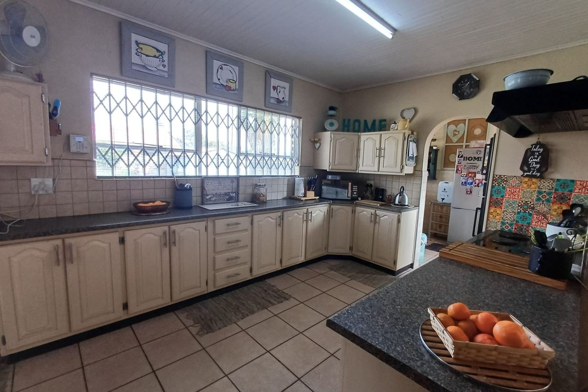 Magnificent Buy In SW 2 - Photo 3