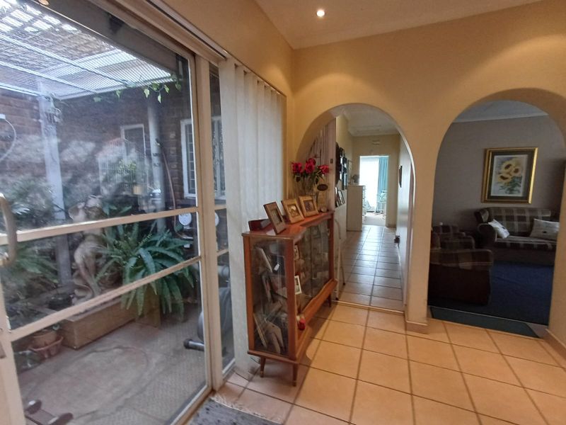 Magnificent Buy In SW 2 - Photo 4
