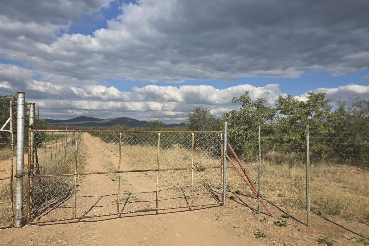 22 ha Farm for Sale – Prime Sand River Property with Huge Potential - Photo 3