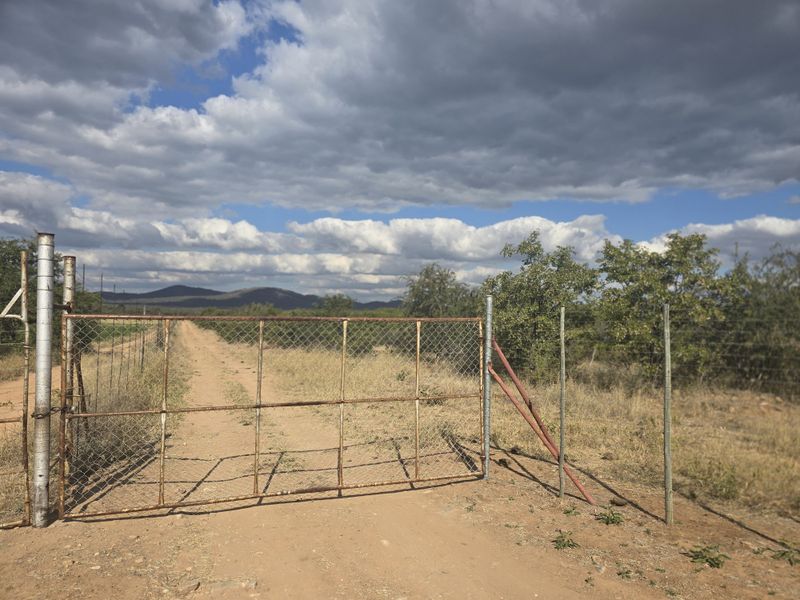 22 ha Farm for Sale – Prime Sand River Property with Huge Potential - Photo 3