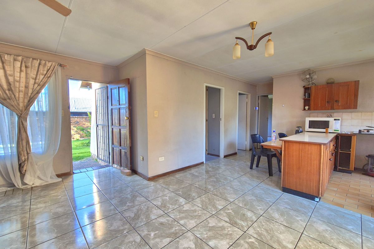 Neat Well Maintained Property Up For Grabs - Photo 3