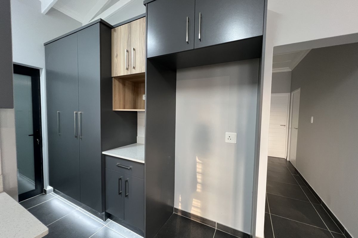Move-In Ready - Fountains Estate - Photo 5
