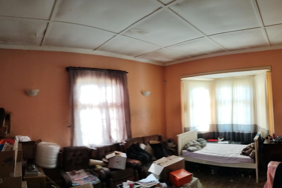 Opportunity Awaits: Bring This House Back to Life - Photo 5
