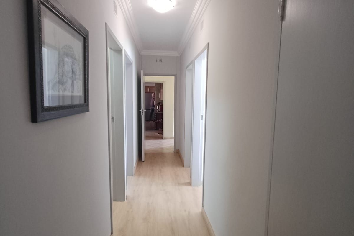 BEST Value For Money In The Quite Location Of SW 1 - Photo 3