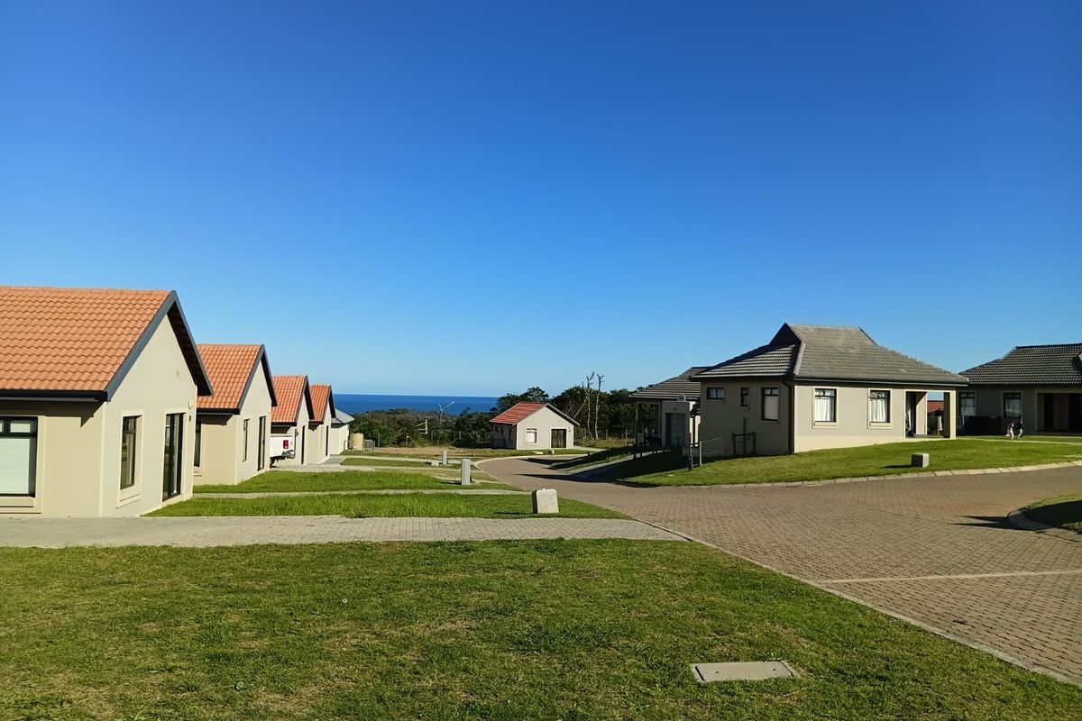 Modern 2 Bedroom House For Sale In Kidds Beach - Photo 4