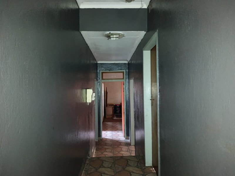 A Property For Sale - Photo 8
