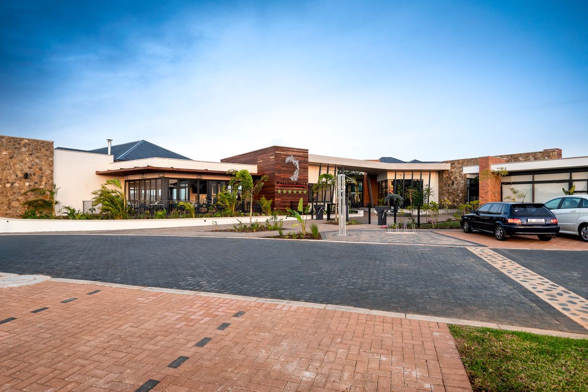 Modern 3-Bedroom Luxury Apartment in Ballito Hills Estate – Comfort, Style & Prime Location - Photo 2