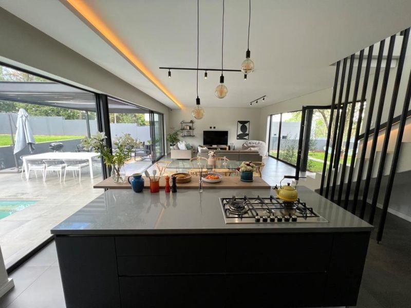 Exceptional 4-Bedroom Masterpiece - one Bryanston's Most Coveted Address - Photo 9