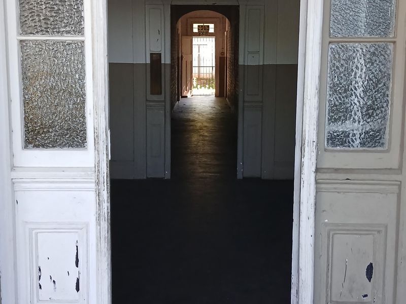 Calling all investors for this prime commercial property - Photo 2