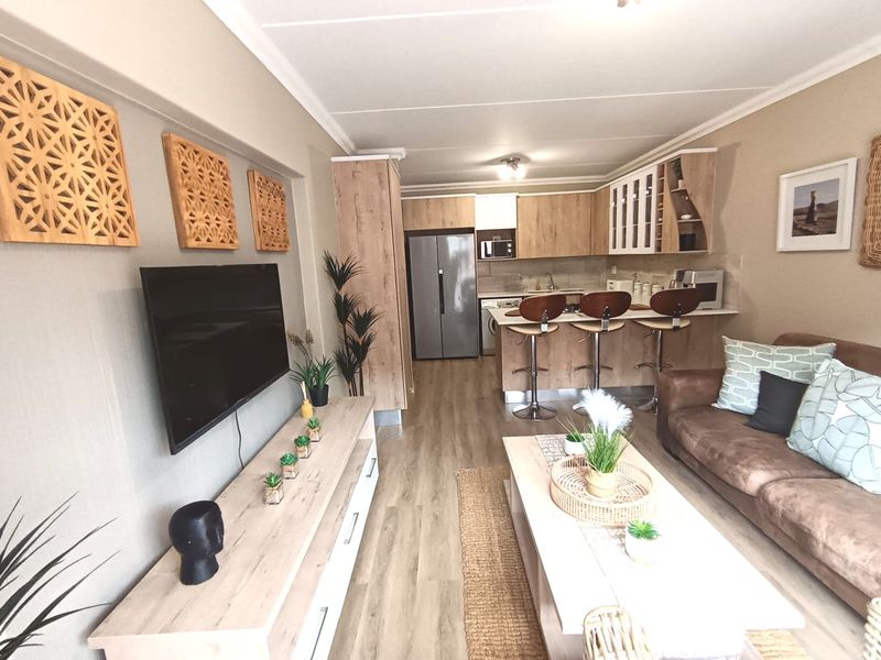 Modern Ground Floor 3-Bedroom - Photo 1