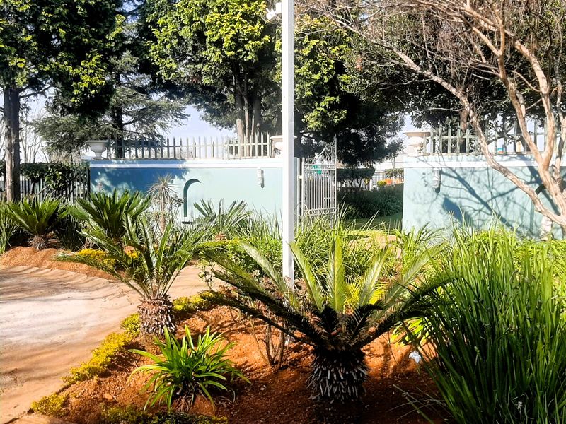 Charming 3-Bedroom Home with Guest House Potential in a Secure Estate - Photo 1