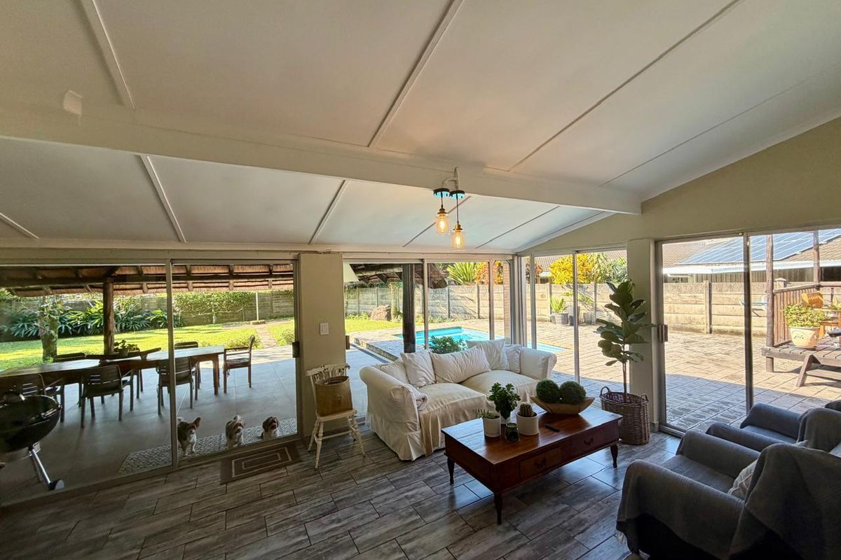 Modern Renovated Face-Brick Home with Flatlet for Sale in Veld en Vlei - Photo 4
