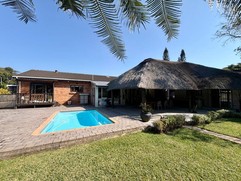 Modern Renovated Face-Brick Home with Flatlet for Sale in Veld en Vlei - Photo 7