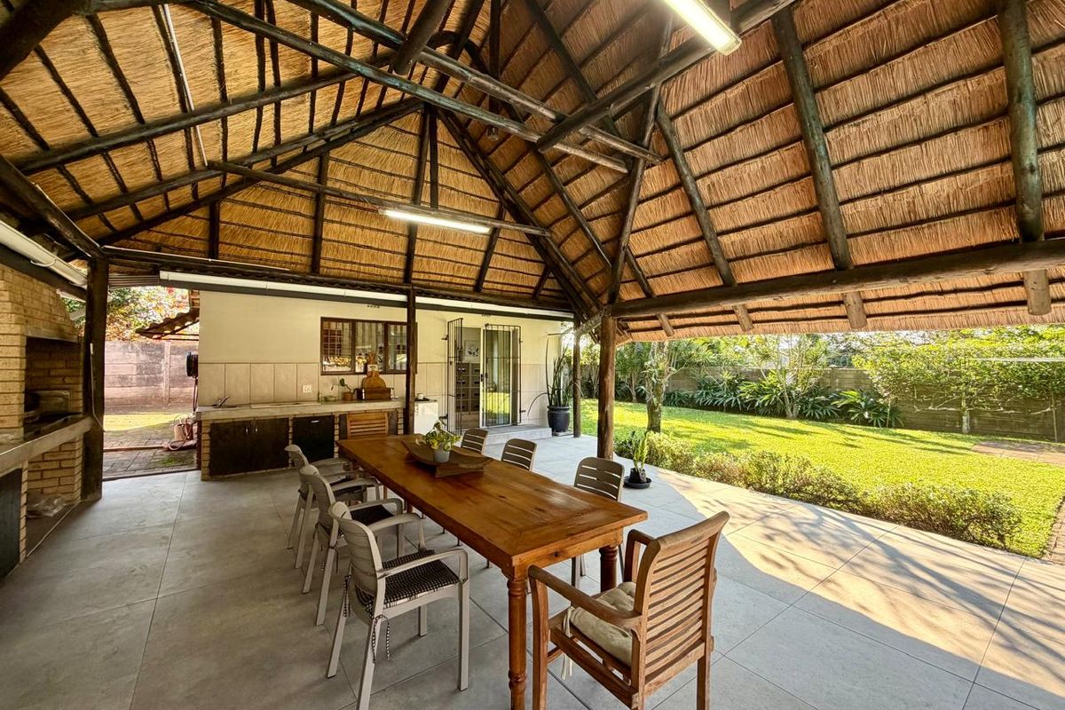 Modern Renovated Face-Brick Home with Flatlet for Sale in Veld en Vlei - Photo 2