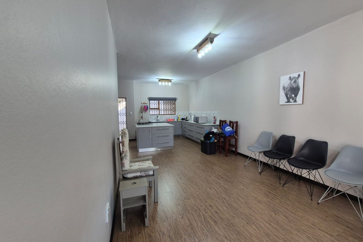 !Perfect Unit in Emfuleni Golf Estate! - Photo 5