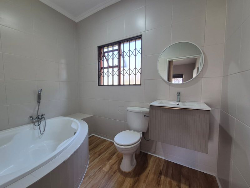 !Perfect Unit in Emfuleni Golf Estate! - Photo 9