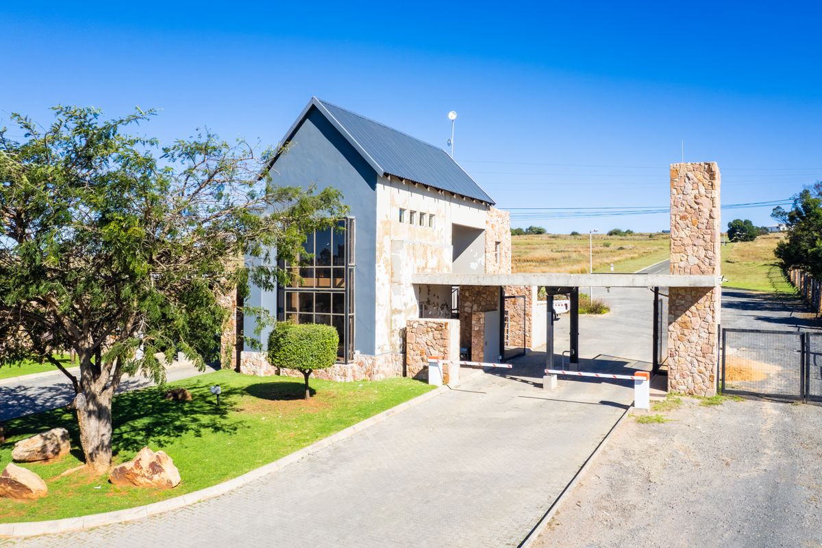 Build Your Dream Home in the Prestigious Berg en Dal Estate, Heidelberg - Photo 5