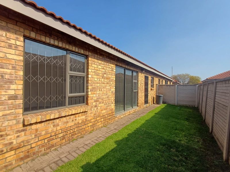 Perfect & Magnificent Buy In SW 2. - Photo 1
