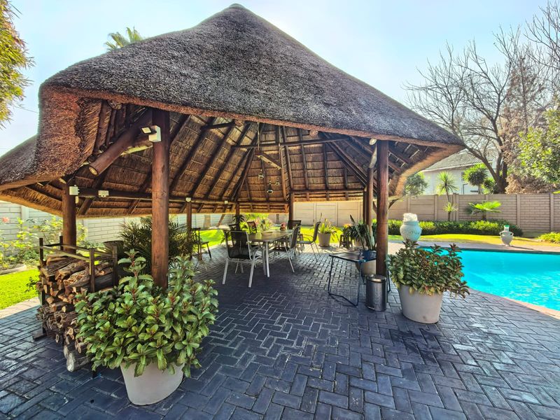 Prime Sasolburg Family Home with Flatlet - Photo 2