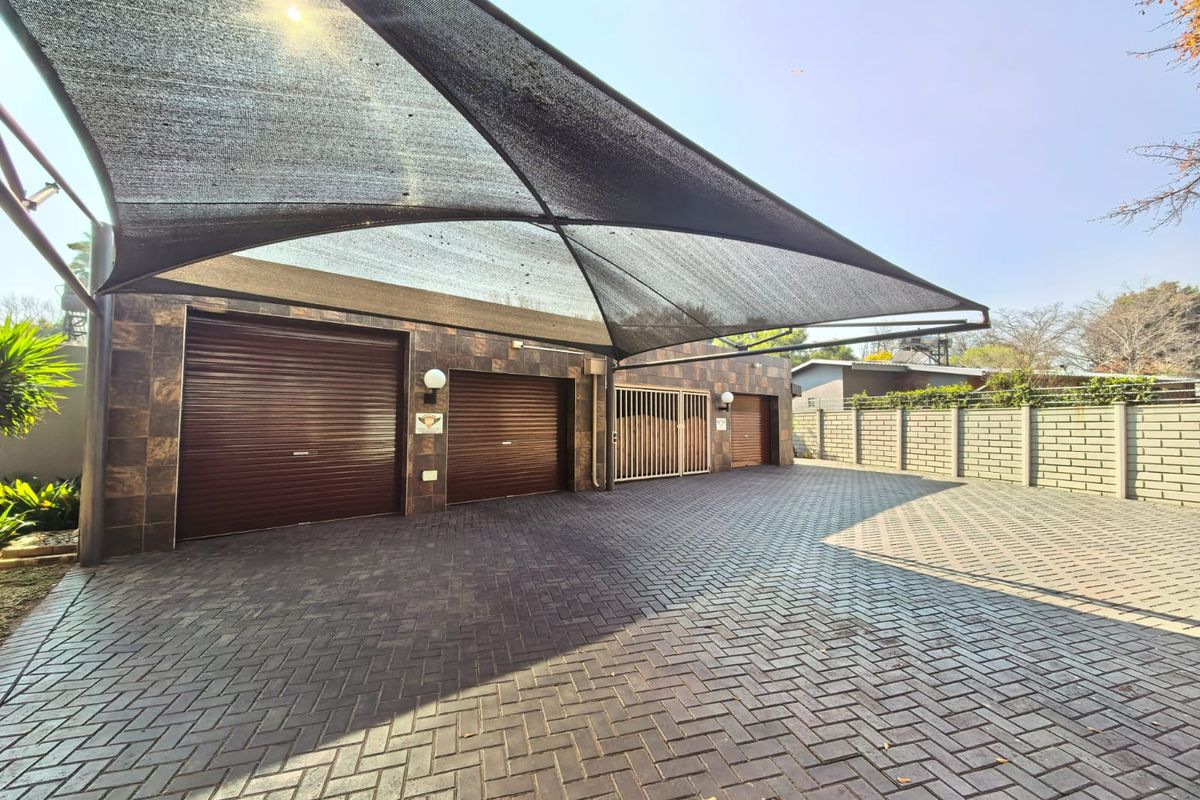 Prime Sasolburg Family Home with Flatlet - Photo 4