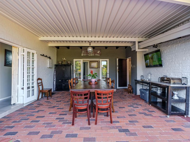 Stepless 3‐Bedroom Home | Umhlanga Rocks Drive - Photo 8