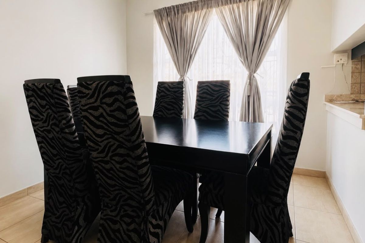 Stylish, Spacious & Pet-Friendly Simplex in Three Rivers. - Photo 5