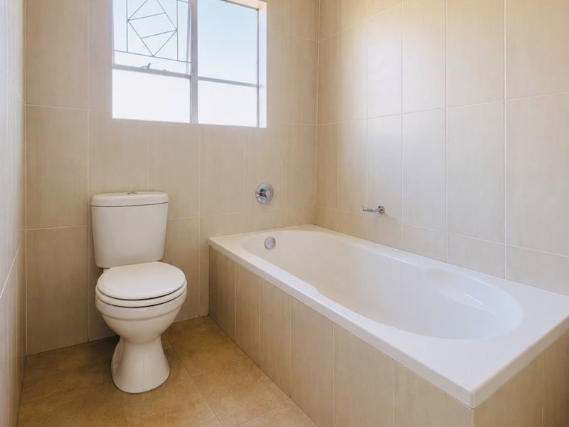 Stylish, Spacious & Pet-Friendly Simplex in Three Rivers. - Photo 9
