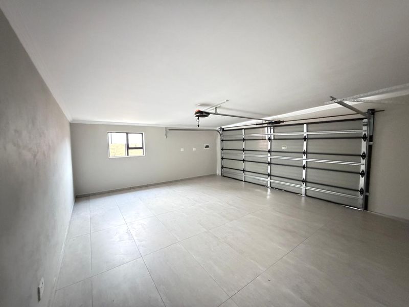 Modern Full-Title Home in Annlin - Photo 4
