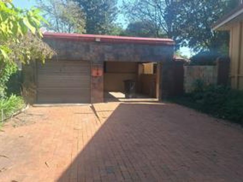 Bright 6 Bed Northmead , Pets Welcome - Photo 4